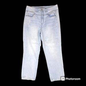 New York & Co Soho Jeans Size 14 Super High Rise Straight Crop Light Wash